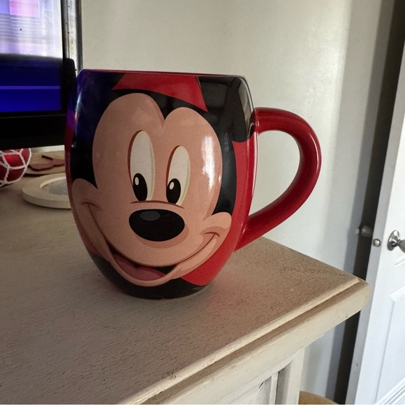 Disney Parks Mickey Mouse & Minnie Mouse 20oz Mug (Pair) - Picture 2 of 8